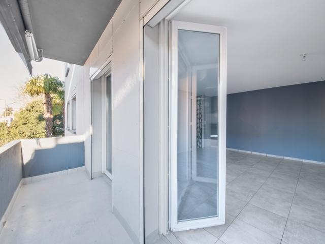 En location Appartement 3 pièces 60 m