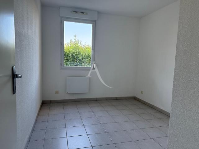 En location Appartement 3 pièces 62 m