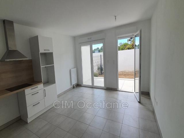 En location Appartement 3 pièces 73 m
