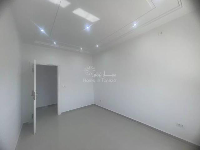 En location Appartement 3 pièces 80 m