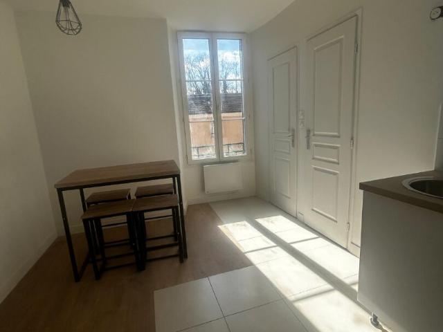En location Appartement 3 pièces