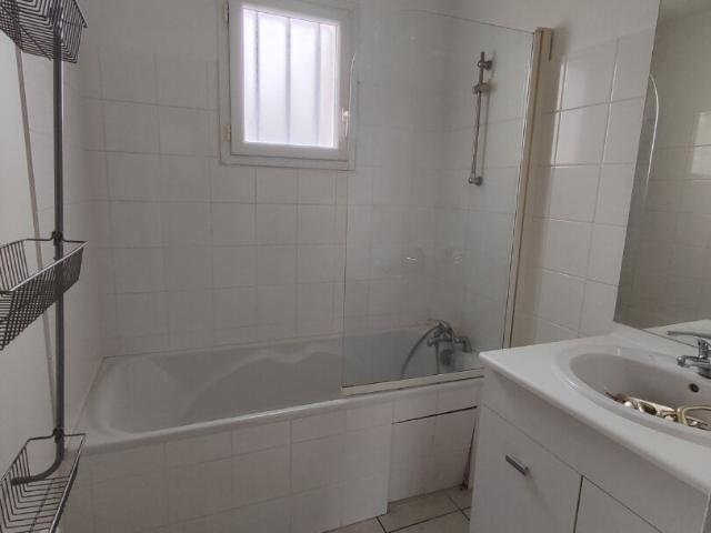 En location Maison 3 pièces 61 m