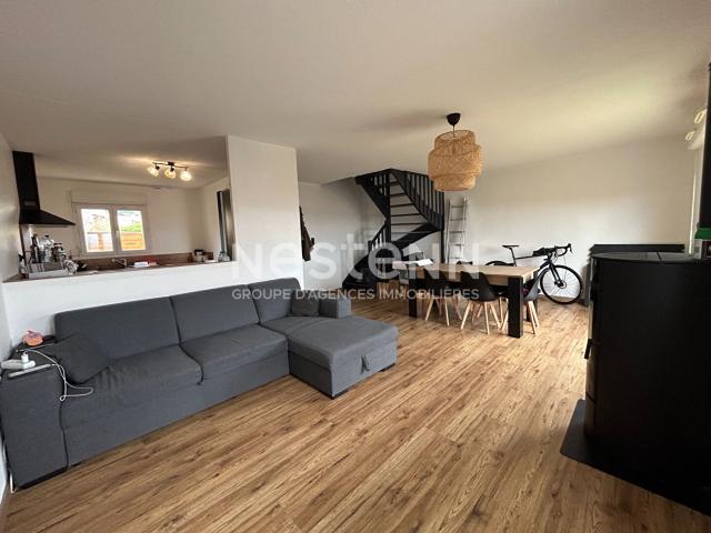 En location Maison 3 pièces 72 m