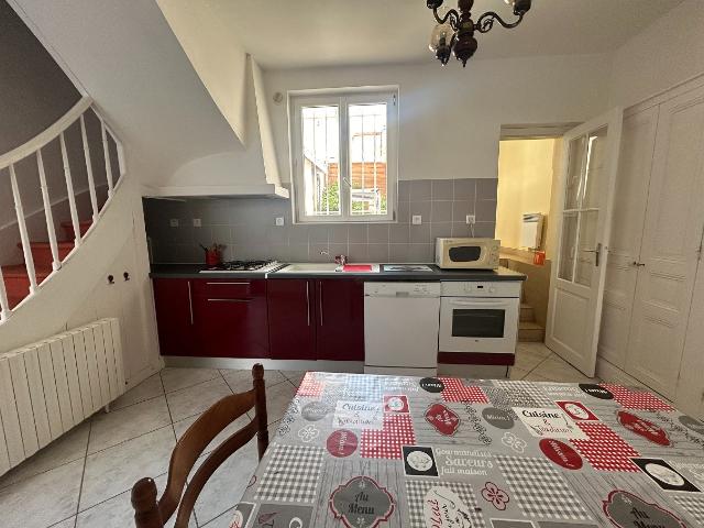 En location Maison 3 pièces 80 m