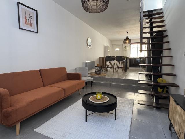 En location Maison 2 pièces 58 m
