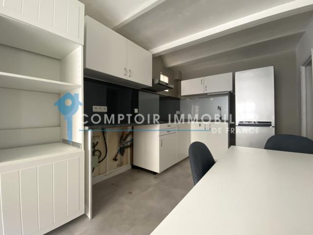 En location Maison 2 pièces 61 m