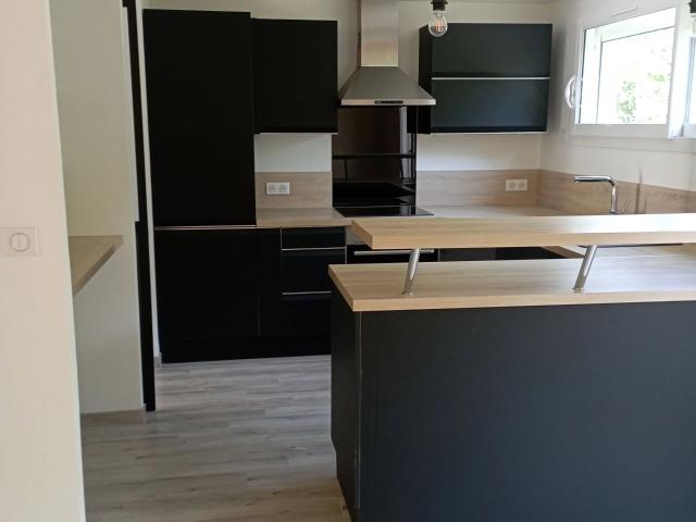 En location Maison 4 pièces 100 m