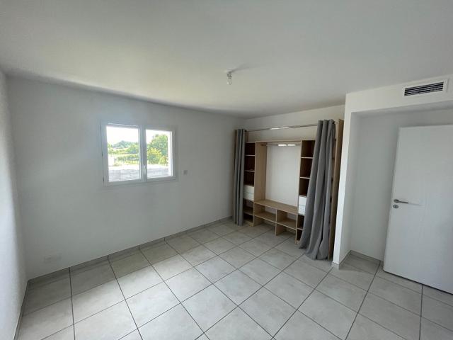 En location Maison 4 pièces 116 m