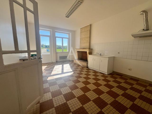 En location Maison 4 pièces 129 m