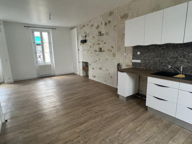 En location Maison 4 pièces 80 m