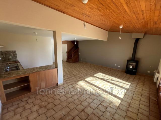 En location Maison 4 pièces 84 m