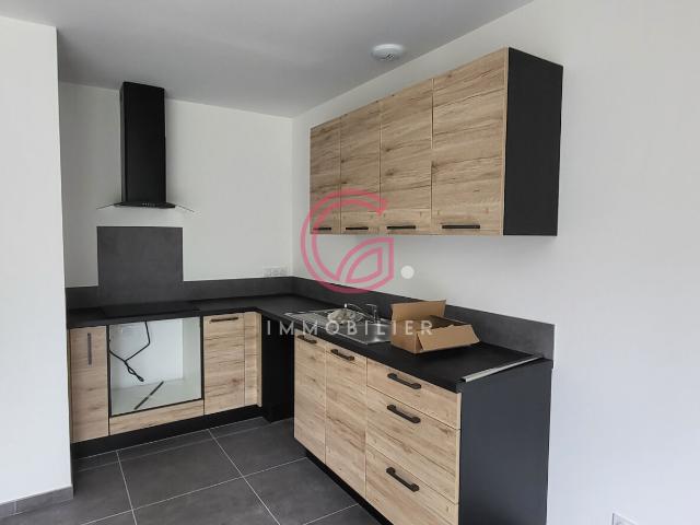 En location Maison 4 pièces 89 m