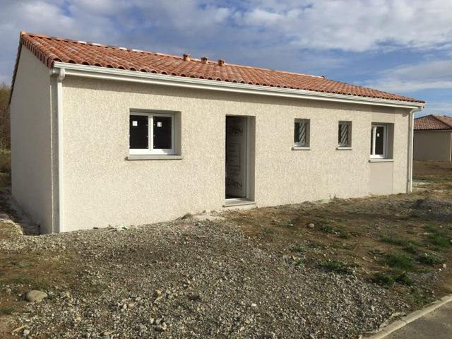 En location Maison 4 pièces 90 m