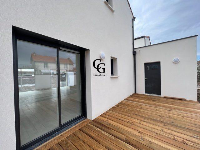 En location Maison 4 pièces 94 m