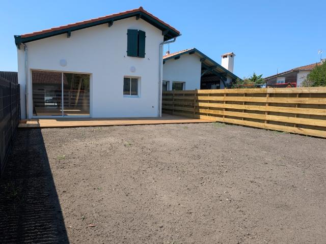 En location Maison 4 pièces 96 m
