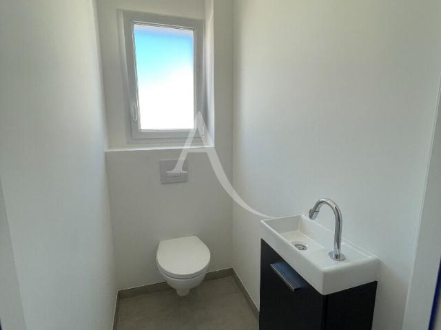 En location Maison 4 pièces 98 m