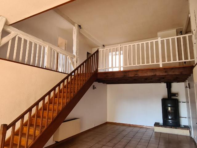 En location Maison 5 pièces 144 m