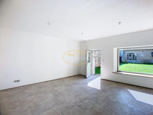 En location Maison 5 pièces 152 m