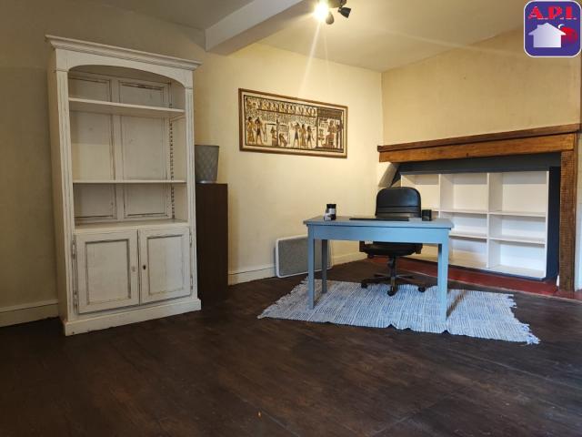 En location Maison 5 pièces 160 m