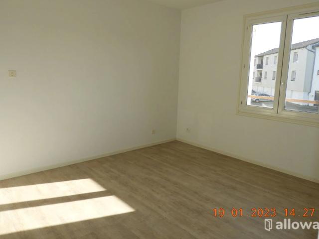 En location Maison 5 pièces
