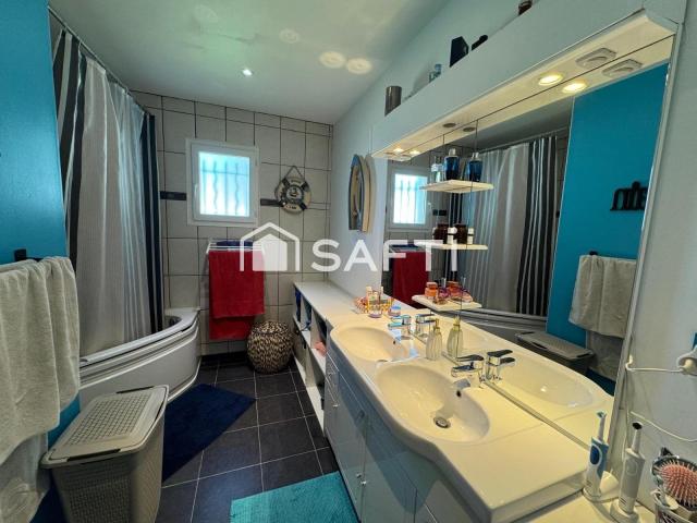 En location Maison 6 pièces 113 m