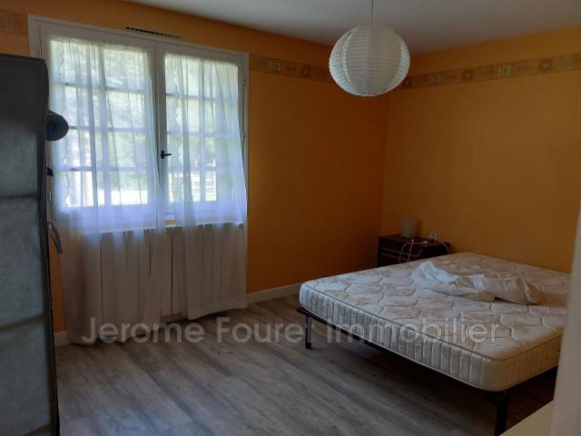 En location Maison 86 m