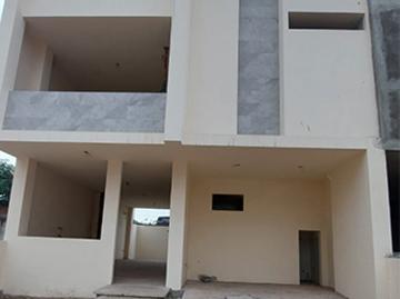 En Machala Para Familias Grandes Casas de 4 Dormit