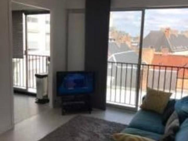 En plein centre ville d'Amiens: appartement au 4ème étage de 46 m² environ à louer avec 1 chamb