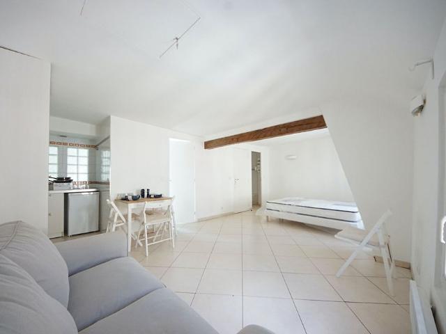 En plein coeur du centre ville studio Meublé 33 m2