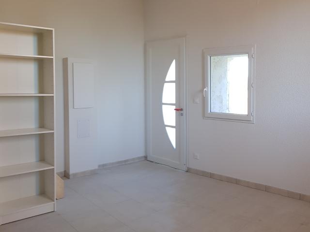EN PLEINE CAMPAGNE, APPARTEMENT DE TYPE 3 DE 45 M2 2 CHAMBRES, TERRASSE
