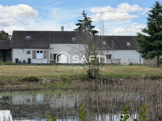 En pleine campagne grande maison de 176 m2 sur plus de 9000 m2 de terrain