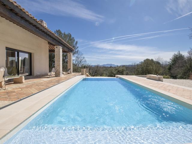 En Provence, Villa d'exception de 10 pièces à vendre à Saint. 318m² Saint Maximin la Sainte Baume