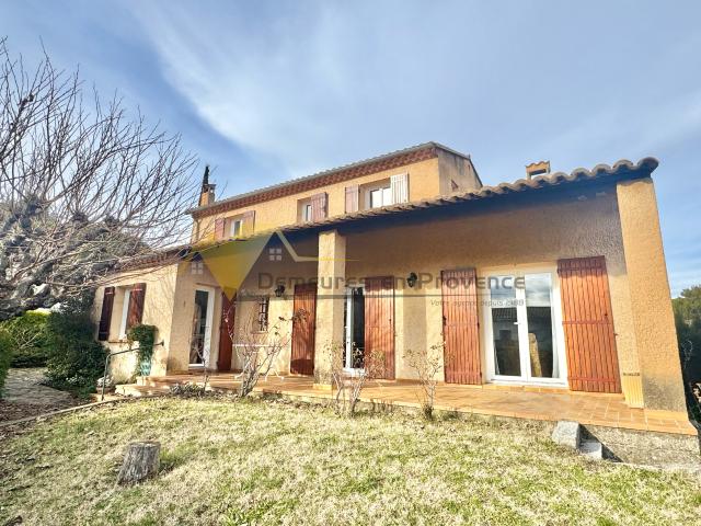 En Provence à Vaison la Romaine, dans un quartier résidentiel,Villa en parfait état avec vue sur le Mont Ven