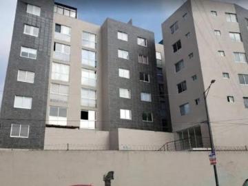 EN REMATE DEPARTAMENTO EN GAM AV CENTENARIO CENTENARIO GRAND