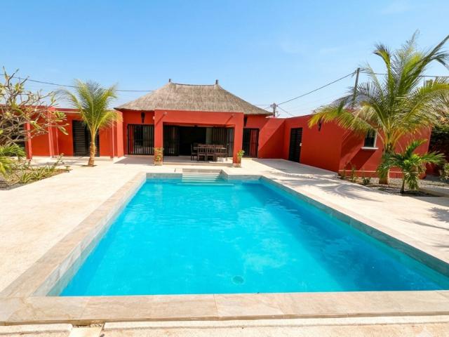 EN RESIDENCE DE STANDING, VILLA ETAT NEUF, 3 CHAMBRES SUR UN BEAU TERRAIN ARBORE DE 1000 M2