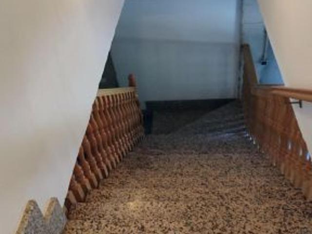EN SERÓN, ALMERÍA. VENTA DE CASA CON 4 DORMITORIOS Y PLANTA BAJA DIÁFANA O GARAJE PARA 4 VEHÍCULO