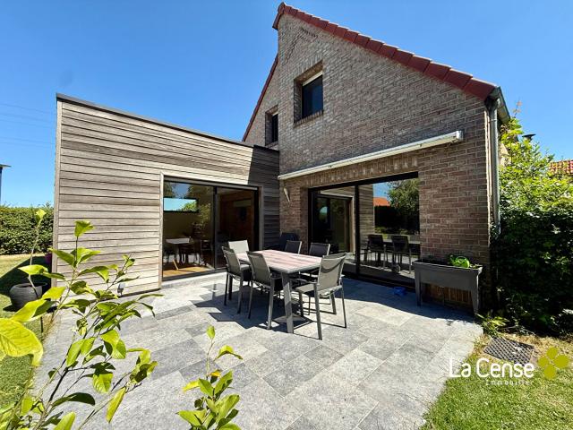 ENNEVELIN JOLIE MAISON CONTEMPORAINE