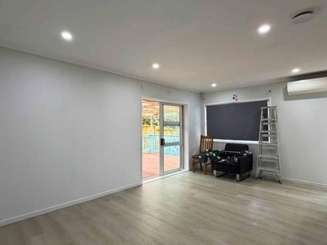 Ennis Avenue newly renovated 3 bedroom home