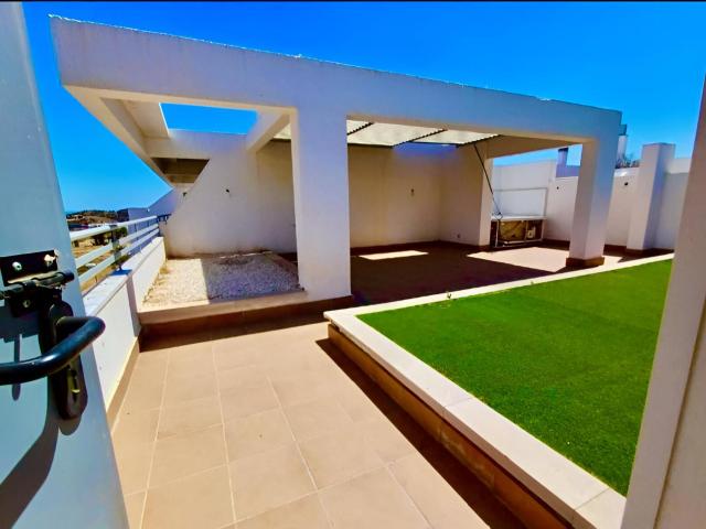 Encantador Ático con Impresionante Terraza en la Azotea en U. 225m² Mijas costa