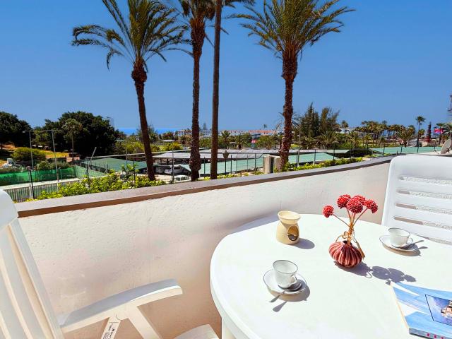 Encantador apartamento con soleada terraza y vistas al mar en San Agustín