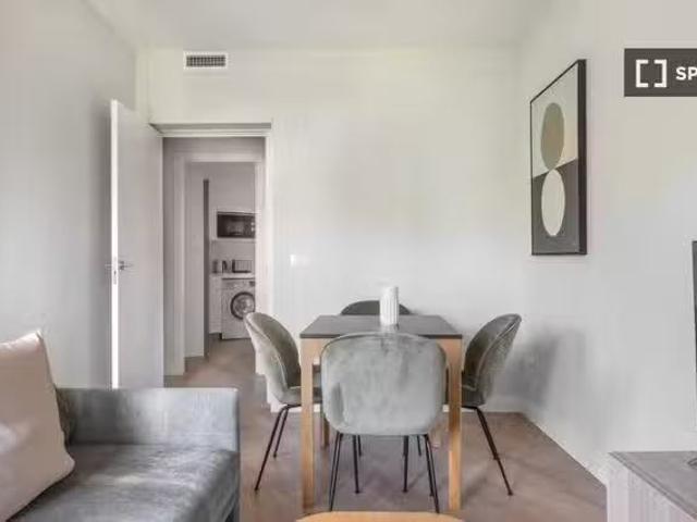 ¡En alquiler! Apartamento de 2 dormitorios en alquiler en Sala.