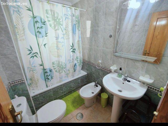 Encantador Apartamento en Torrevieja con Piscina y Terraza !