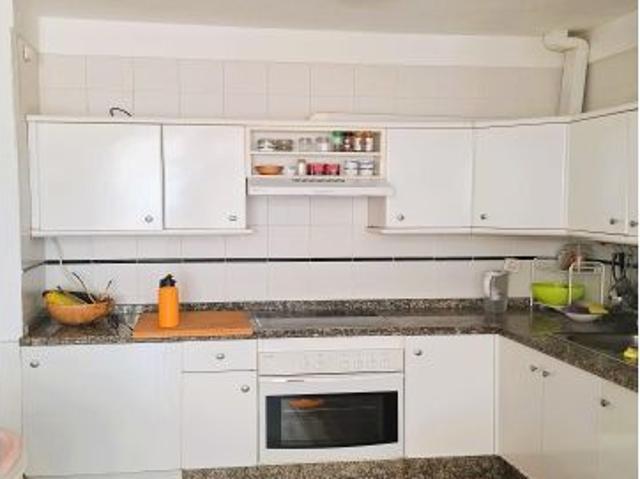 Encantador Apartamento en Torviscas, Adeje Ideal para Inversores