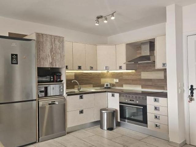 Encantador Apartamento Reformado en Playa Paraíso, Adeje ¡Tu Refugio cerca del Mar!