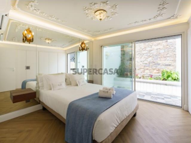Encantador Apartamento T2 Duplex em Belém Charme e Localização