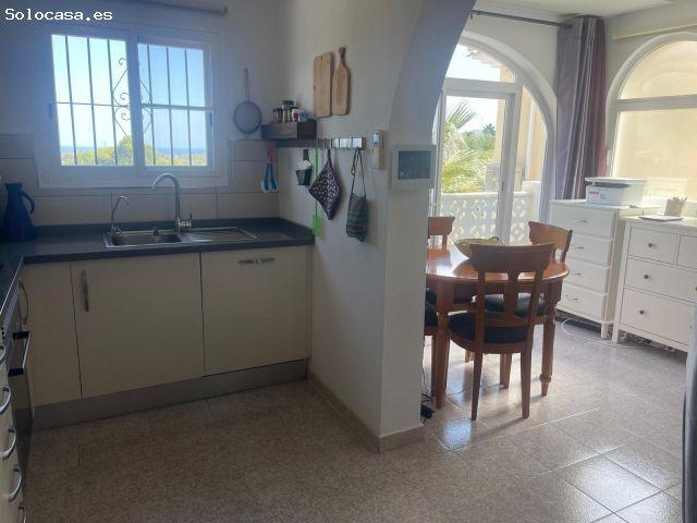 Encantador Bungalow en La Nucía con piscina privada