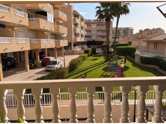 Encantador Bungalow en Santa Pola