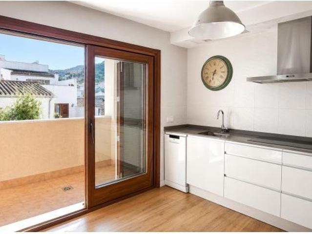 ENCANTADOR DÚPLEX CON TERRAZAS EN MANCOR DE LA VALL