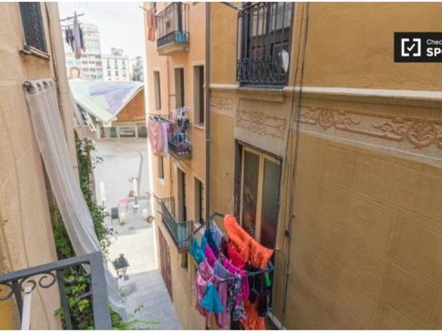 Encantador estudio con aire acondicionado en alquiler en Ciutad Vella