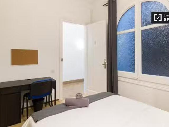 Bonito Habitación compartida en alquiler en Sant Gervasi Galva.